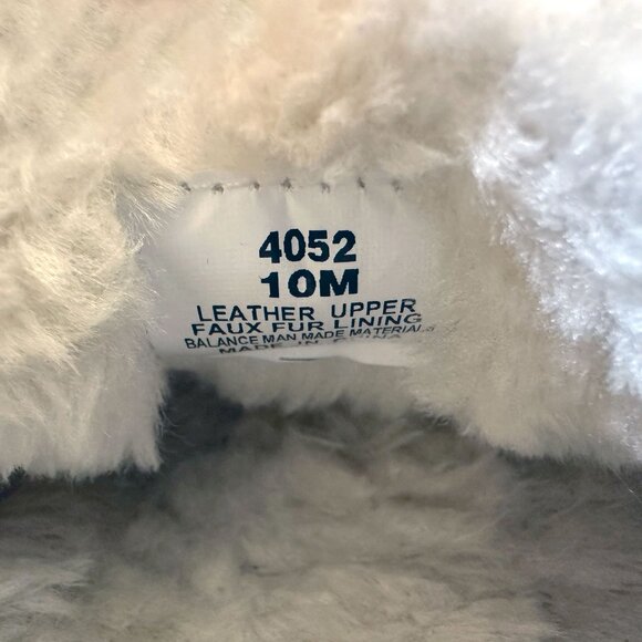 Minnetonka Tan Suede Moccasin Slipper 10 Women Fur Lined Rubber Sole Cozy Lounge - Picture 9 of 9